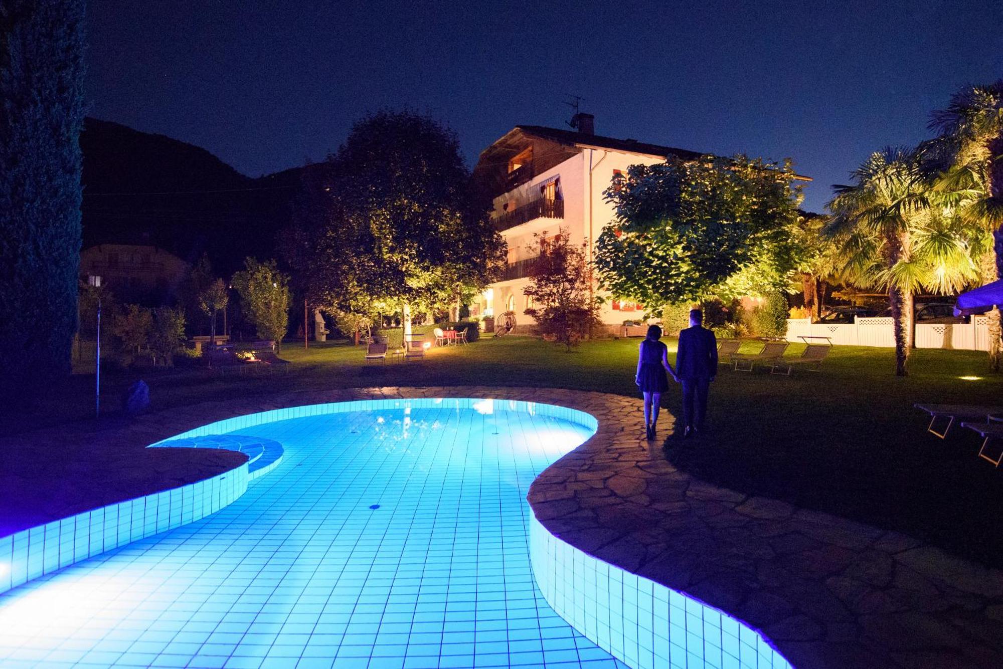 Pension Sandhofer Наллес Экстерьер фото